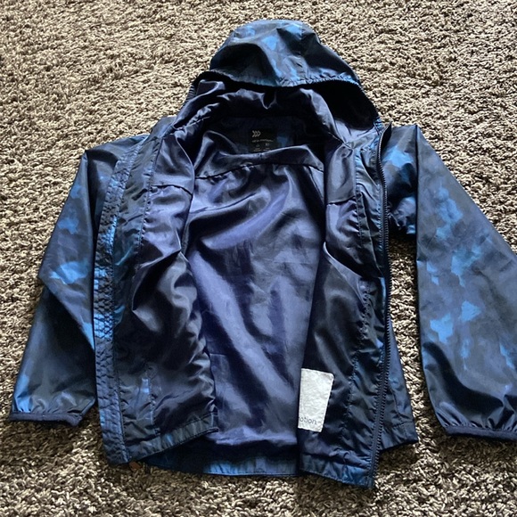 Boys spring jacket size medium youth - Picture 3 of 5